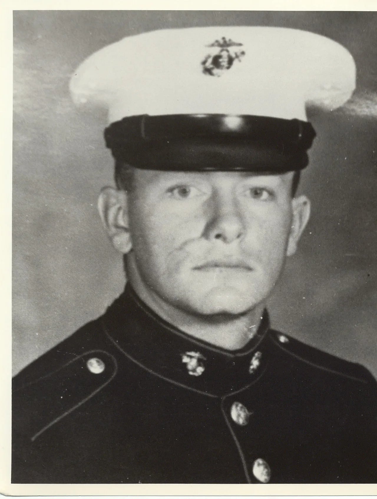 Porträt von Thomas P. Noonan, Jr. (1943–1969) – Gedenkseite