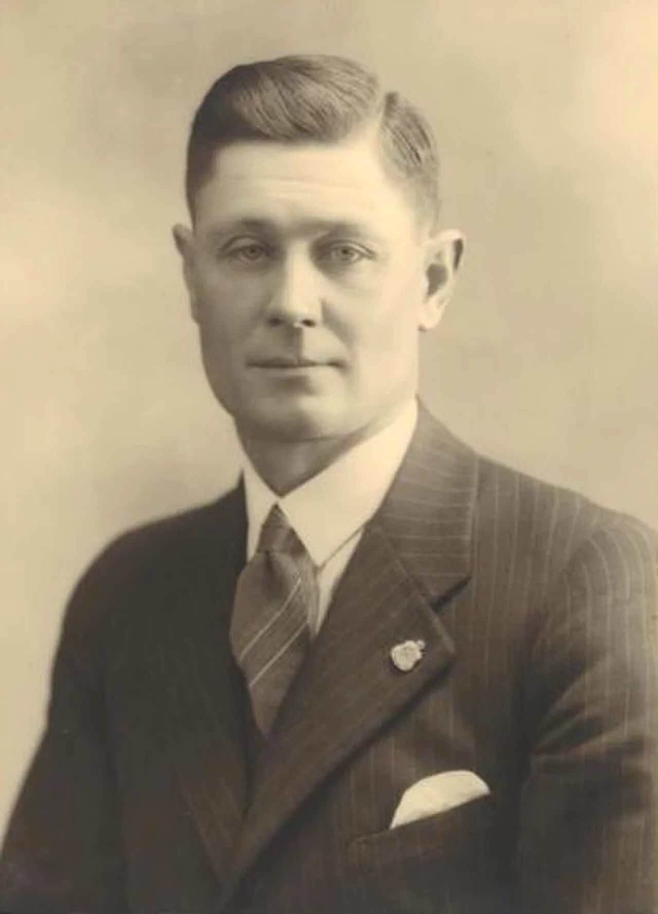 Portrait of Thomas Scholfield (1894–1964) – memorial page