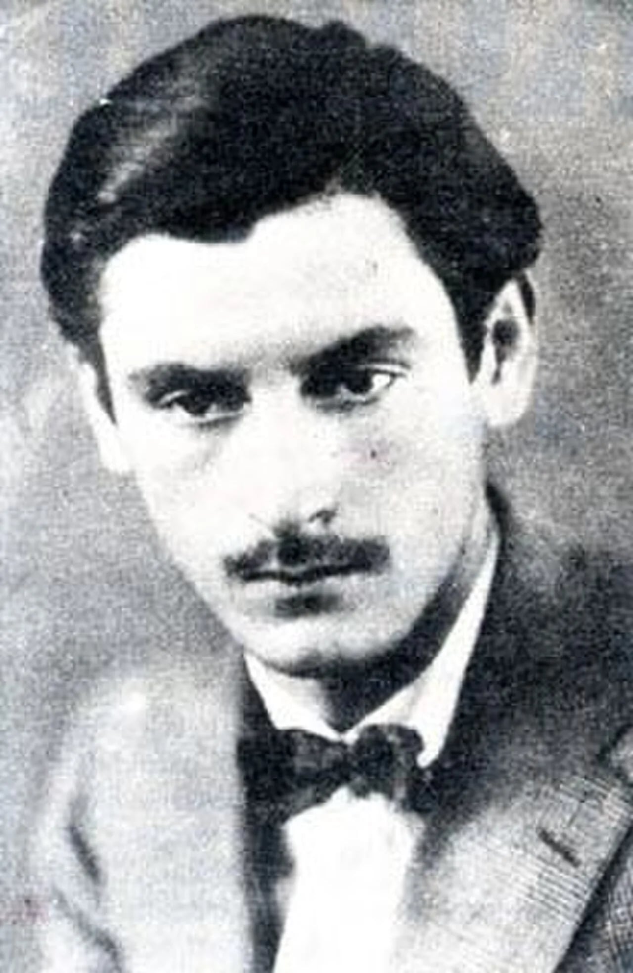 Portrait of Károly Aszlányi (1908–1938) – memorial page