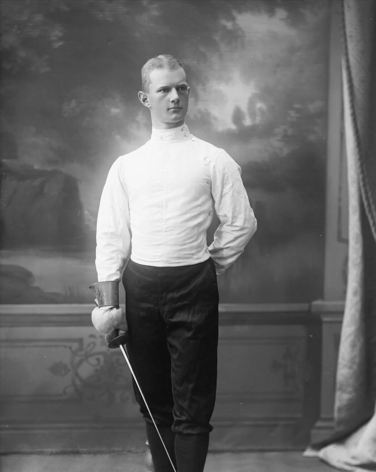 Portrait of Thorleif Røhn (1881–1963) – memorial page