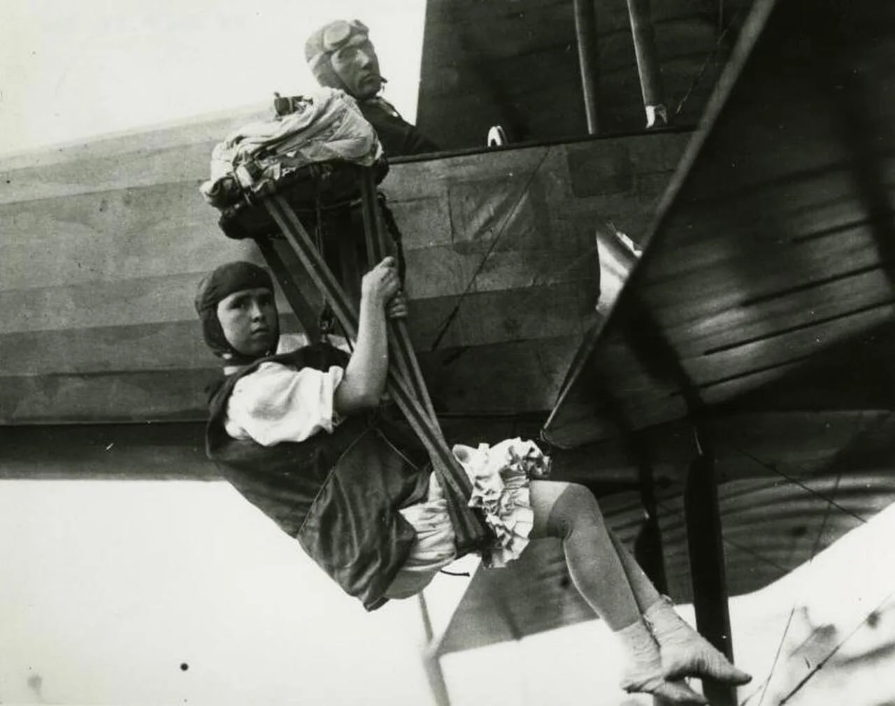Portrait of Tiny Broadwick (1893–1978) – memorial page
