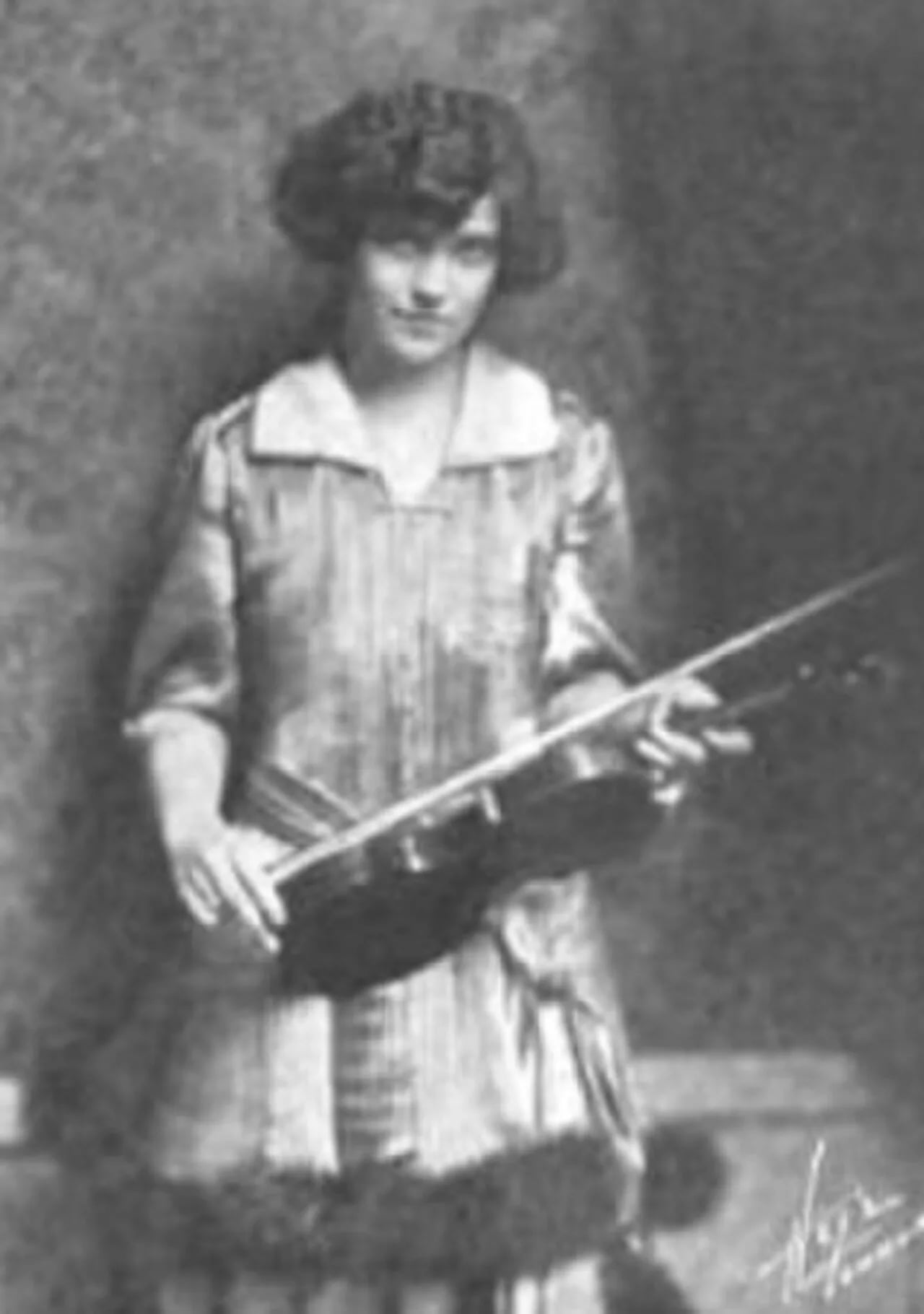 Portrait of Kemp Stillings (1888–1967) – memorial page