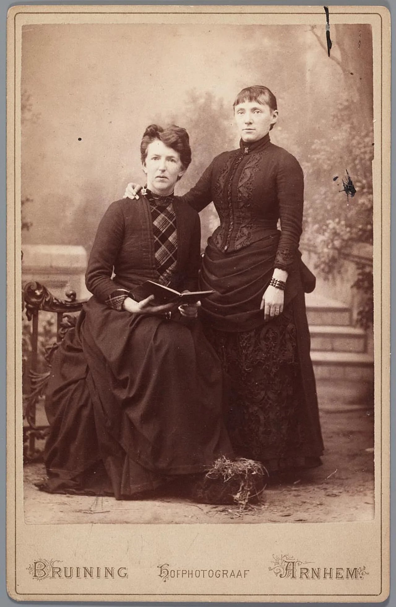 Porträt von Titia van der Tuuk (1854–1939) – Gedenkseite