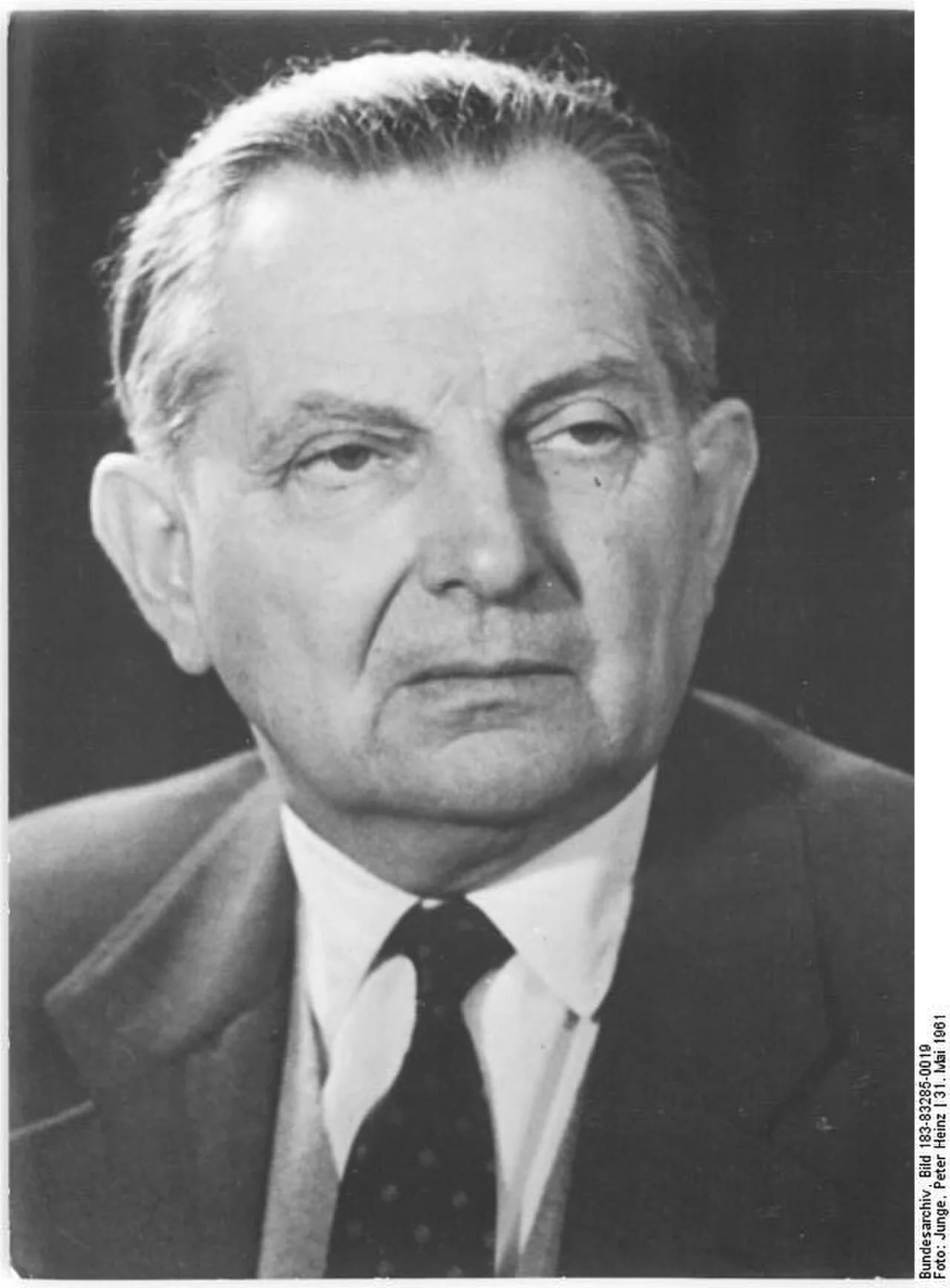 Portrait of Peter Adolf Thiessen (1899–1990) – memorial page