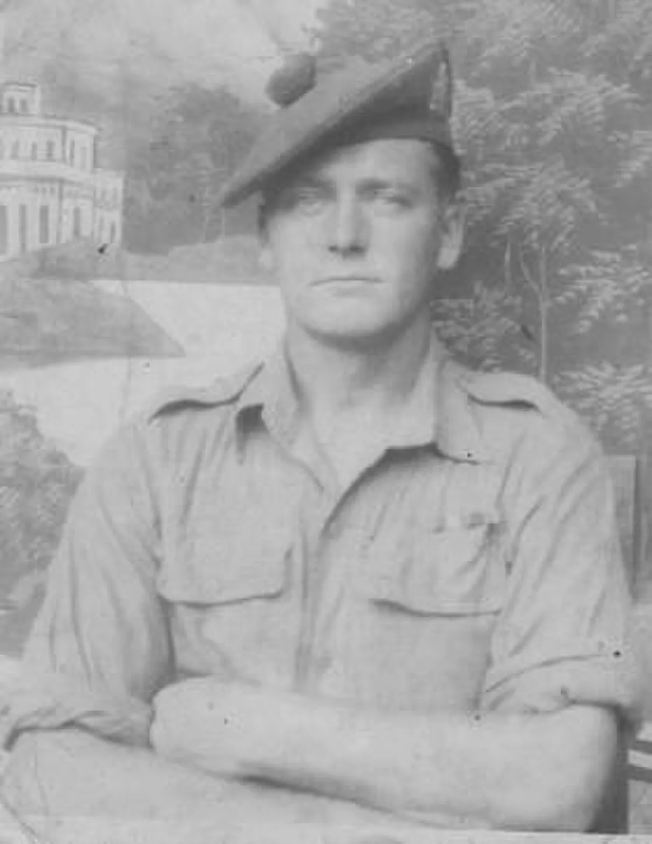 Portrait of Tom Brown (1919–2000) – memorial page
