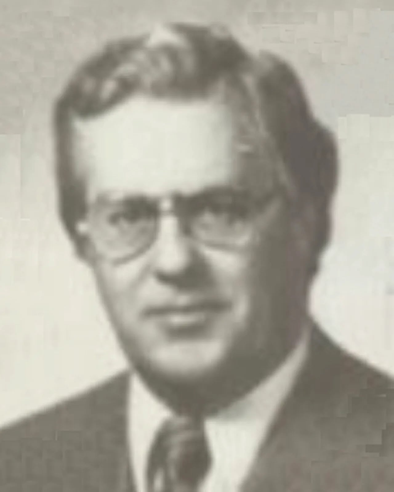 Portrait of Tom Moss (1928–2015) – memorial page