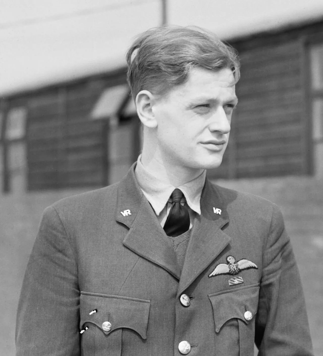 Porträt von Tom Neil (1920–2018) – Gedenkseite
