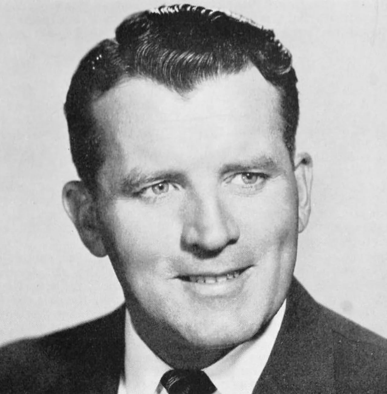 Porträt von Tom Nugent (1913–2006) – Gedenkseite