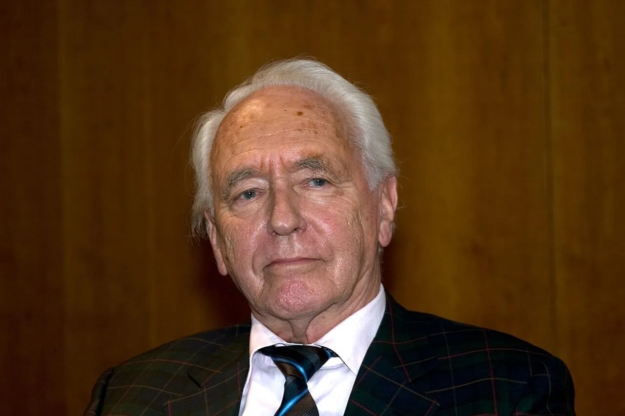 Portrait of Wolf Schneider (1925–2022) – memorial page