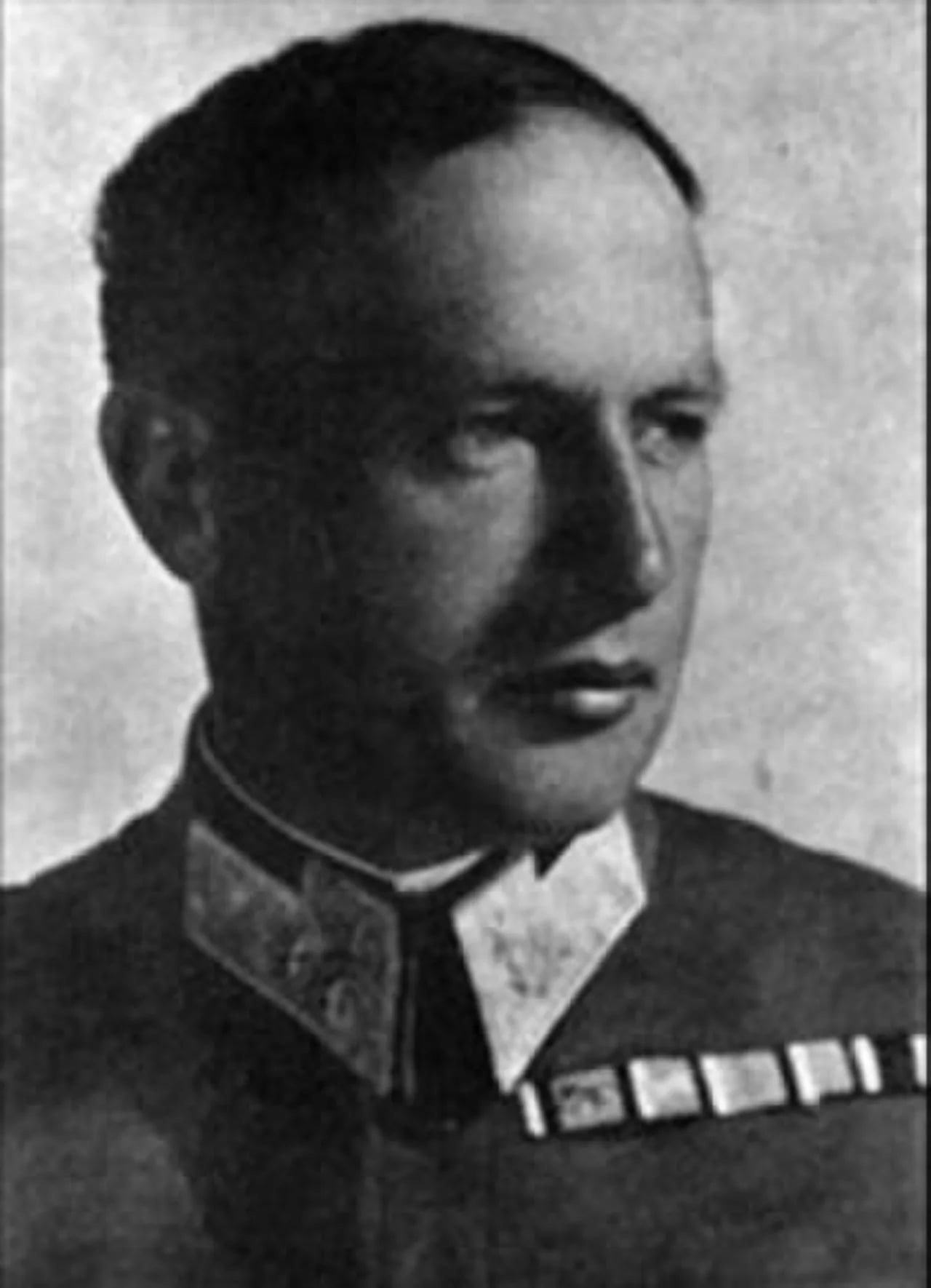 Porträt von Viktor Pavičić (1898–1943) – Gedenkseite