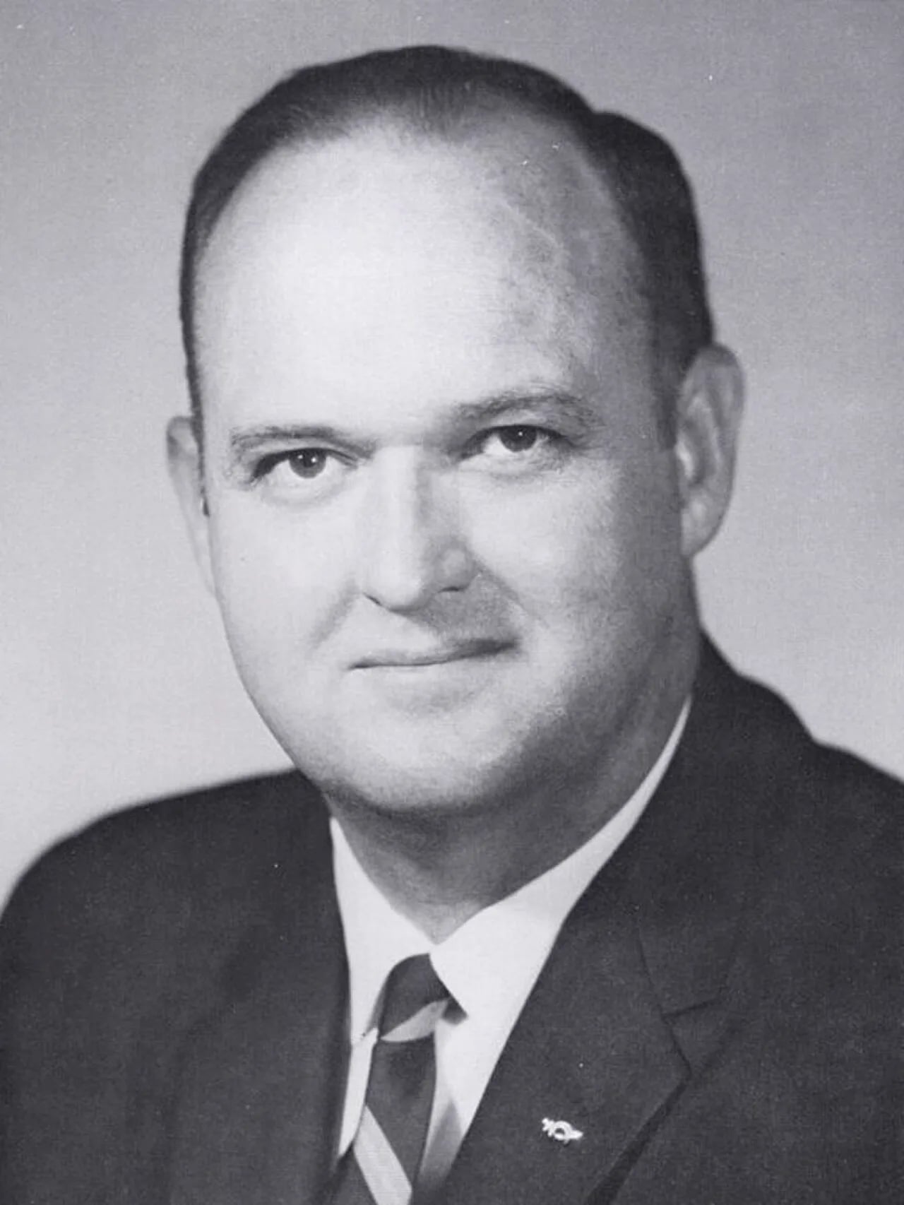 Porträt von Tommy Irvin (1929–2017) – Gedenkseite