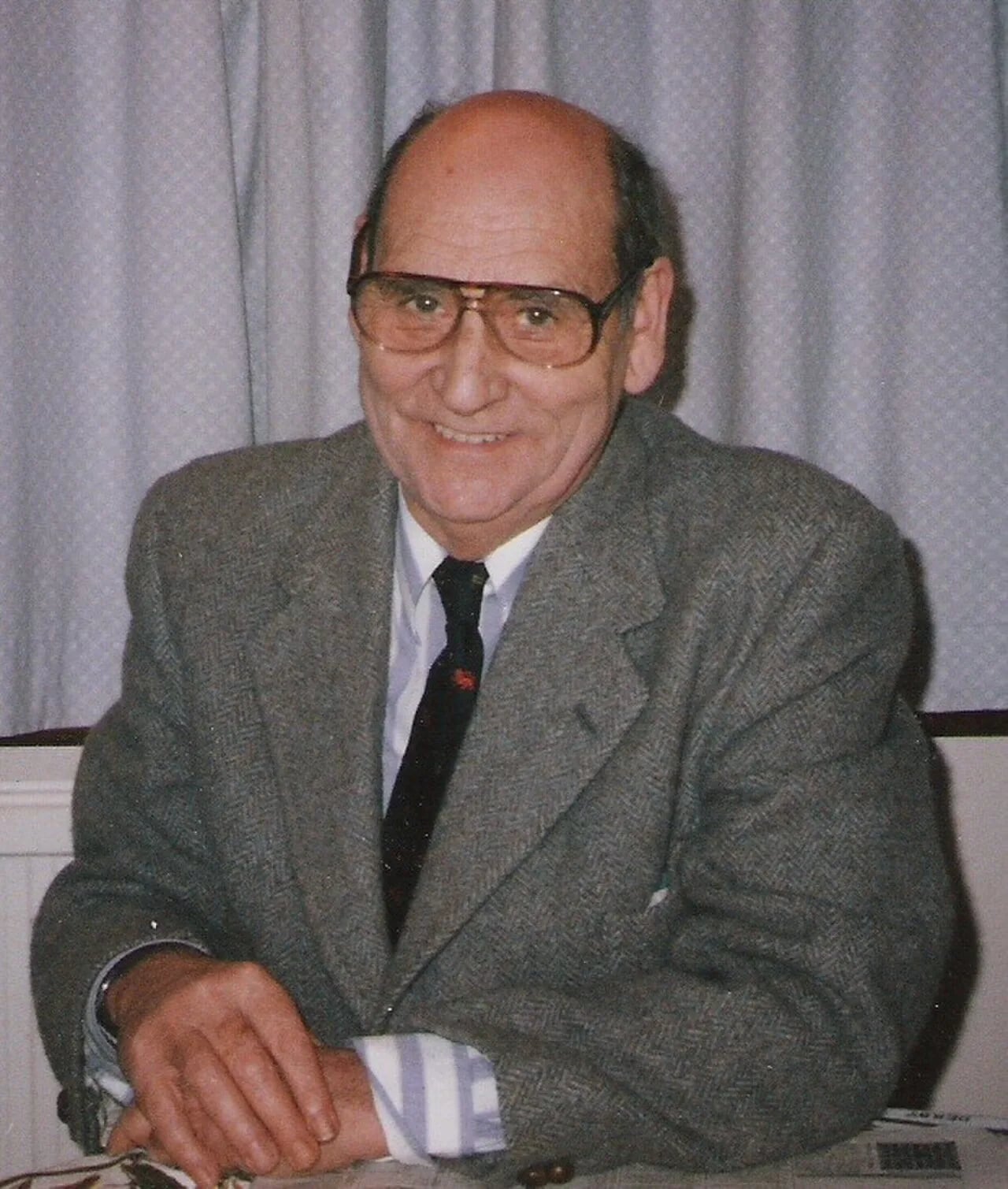 Portrait of Tony Cornell (1923–2010) – memorial page