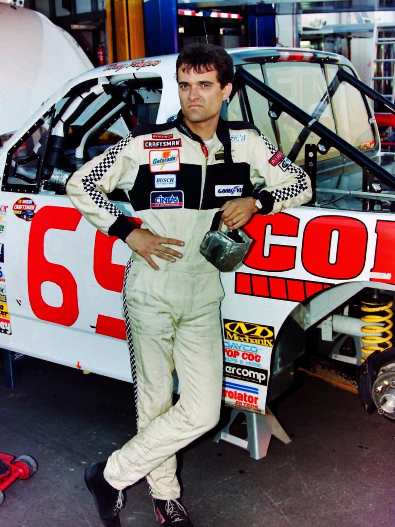 Portrait of Tony Roper (1964–2000) – memorial page