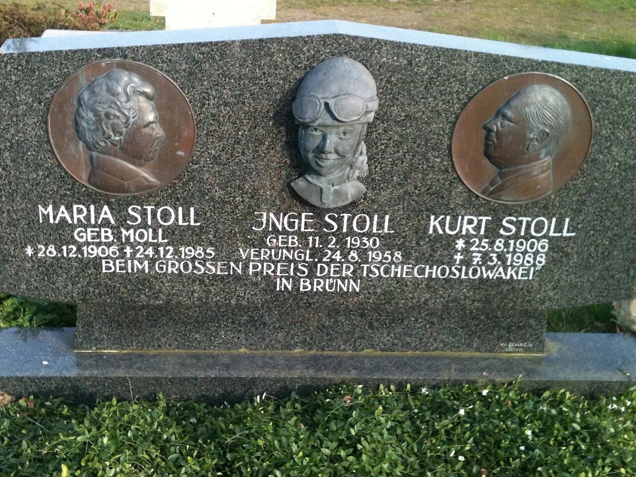 Porträt von Inge Stoll (1930–1958) – Gedenkseite