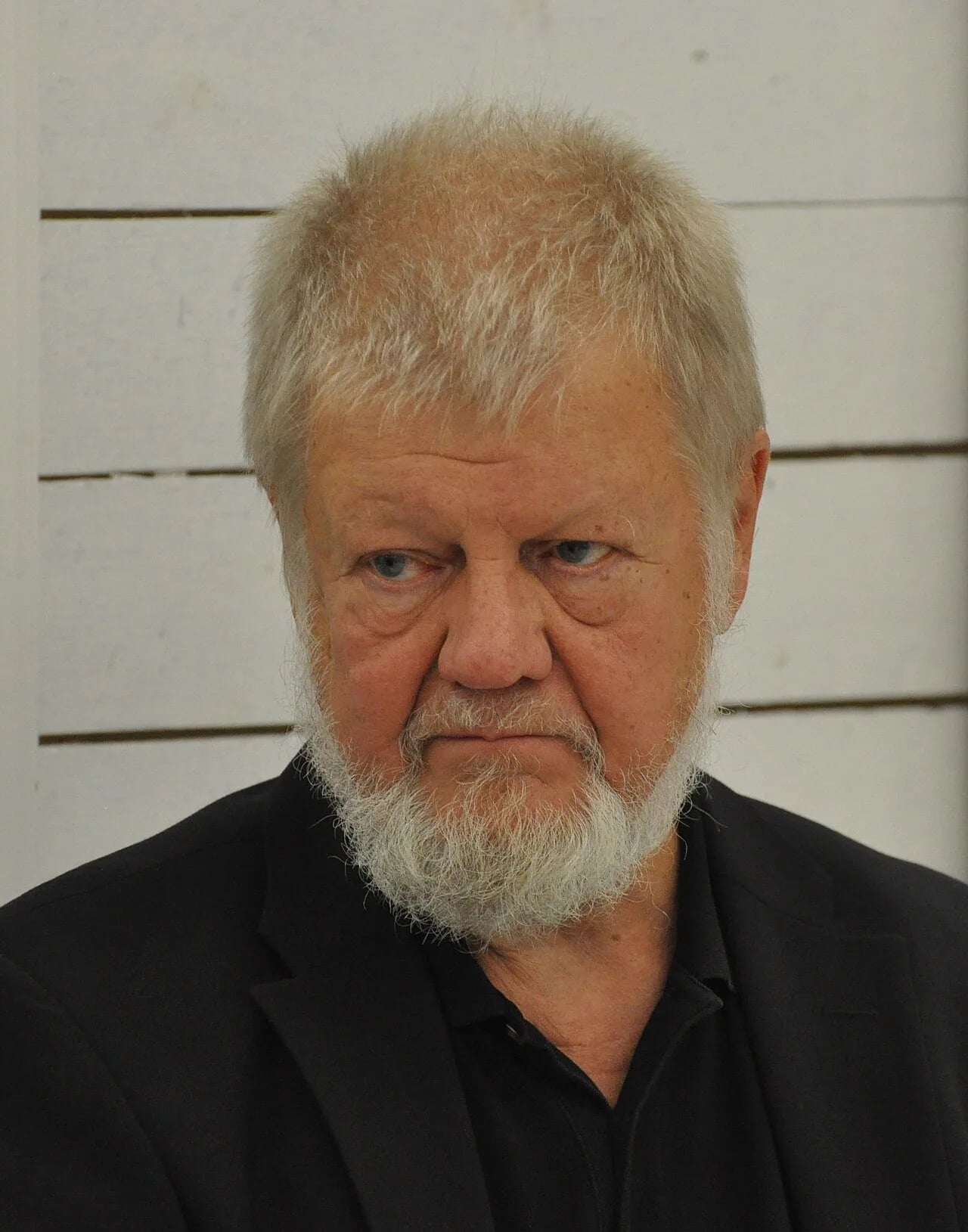 Porträt von Torsti Lehtinen (1942–2023) – Gedenkseite