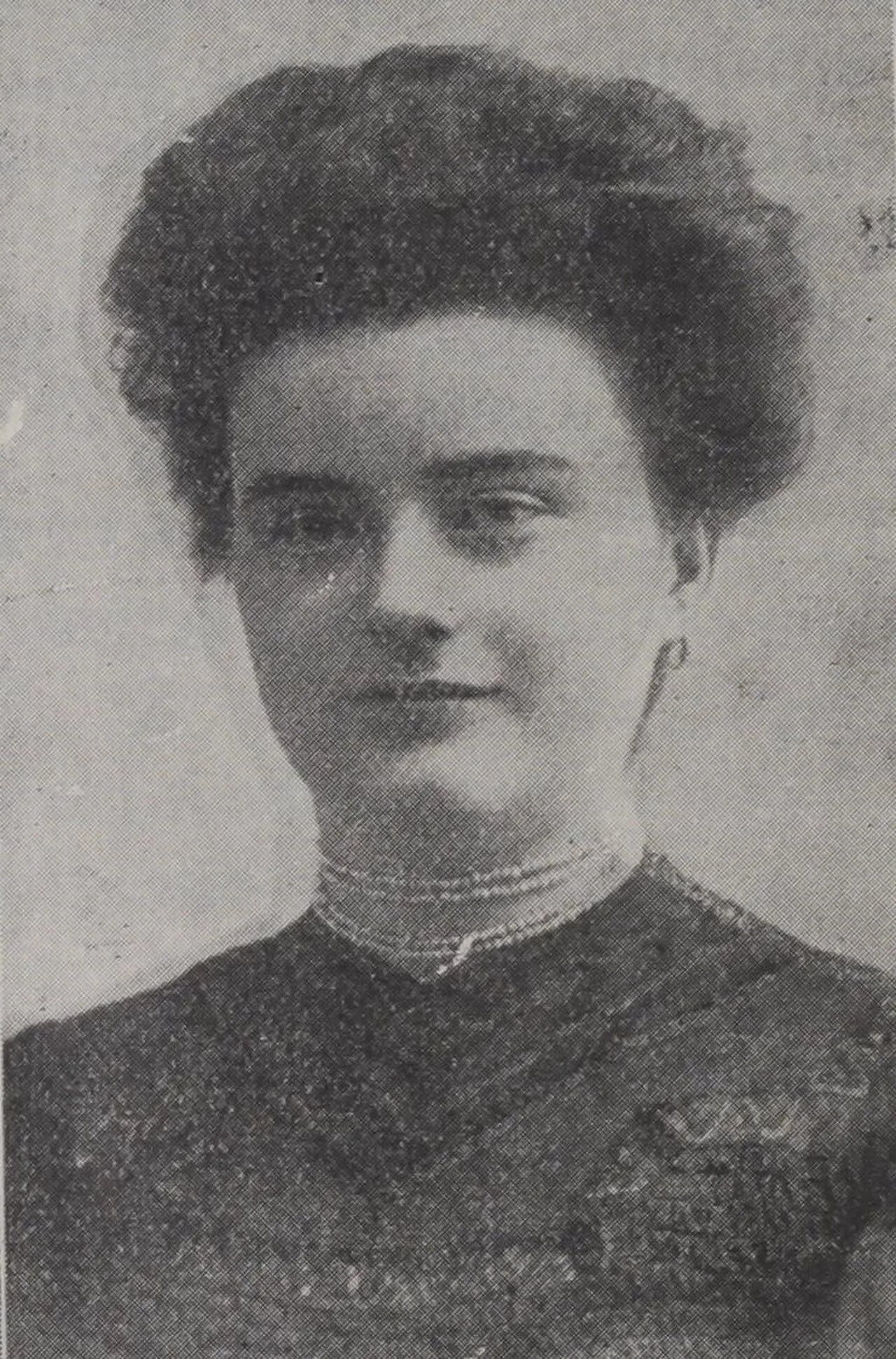 Portrait of Romana Pachucka (1886–1964) – memorial page
