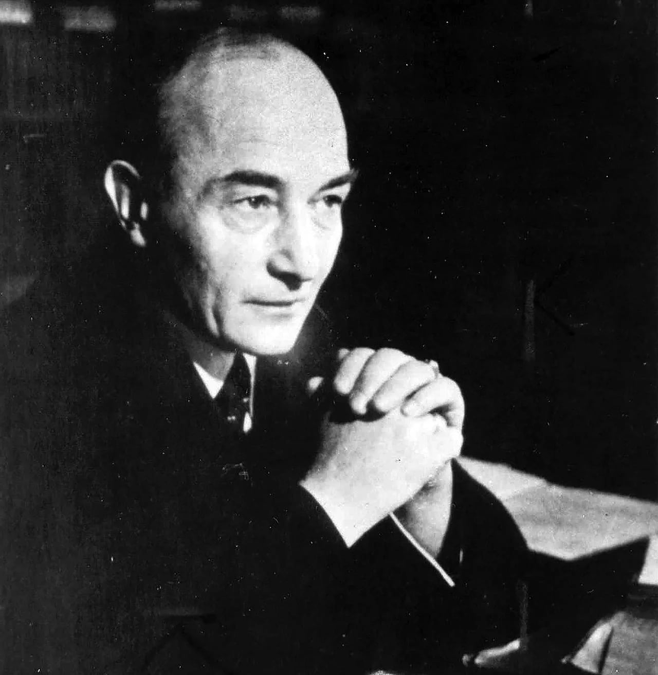 Porträt von Robert Musil (1880–1942) – Gedenkseite
