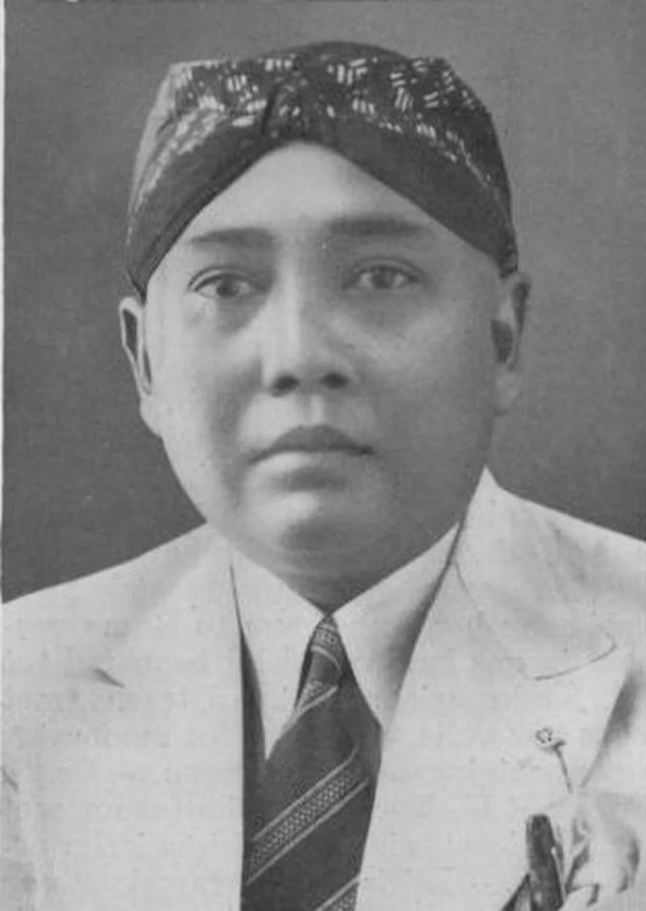 Portrait of Sastromoeljono (1898–1956) – memorial page