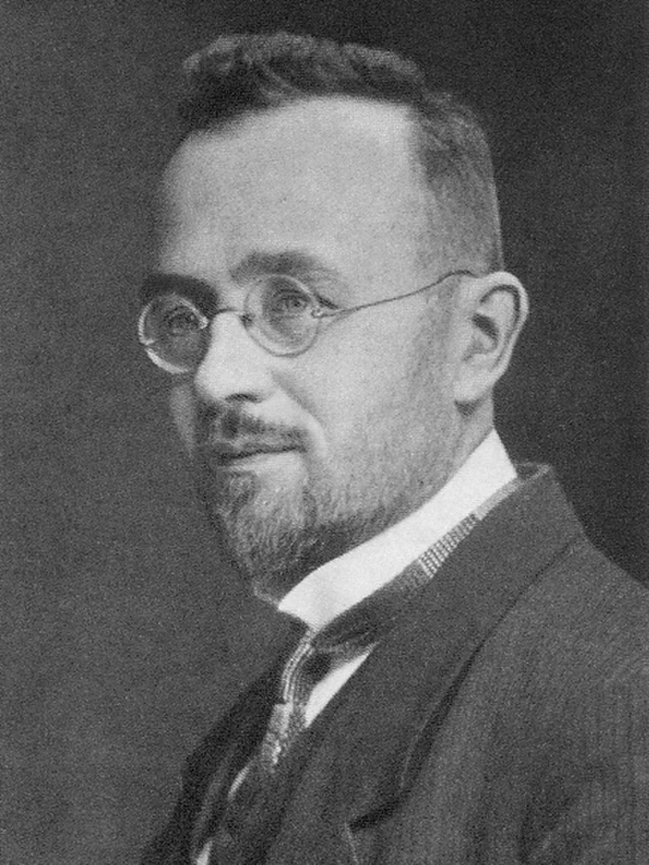 Portrait of Johann Radon (1887–1956) – memorial page