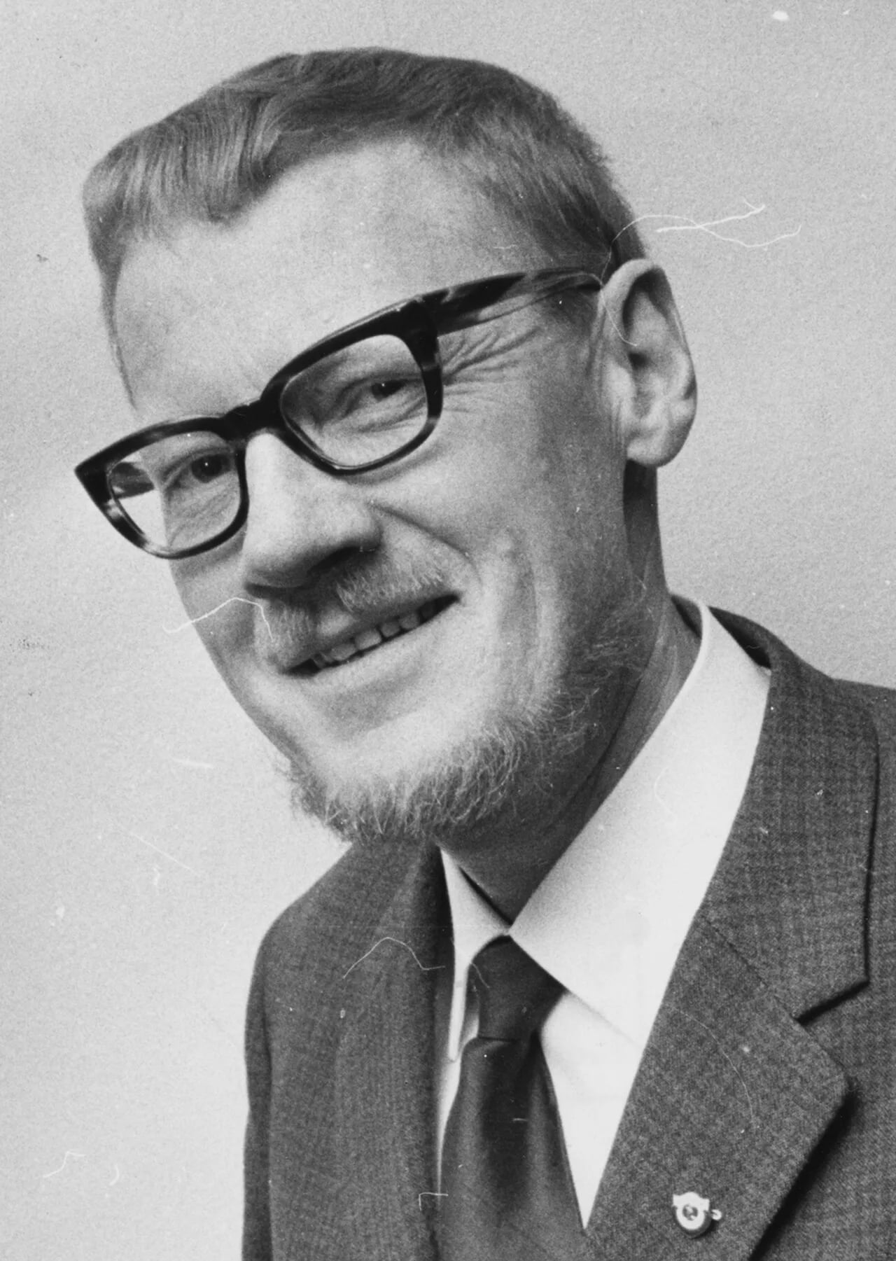 Portrait of Tønnes Andenæs (1923–1975) – memorial page