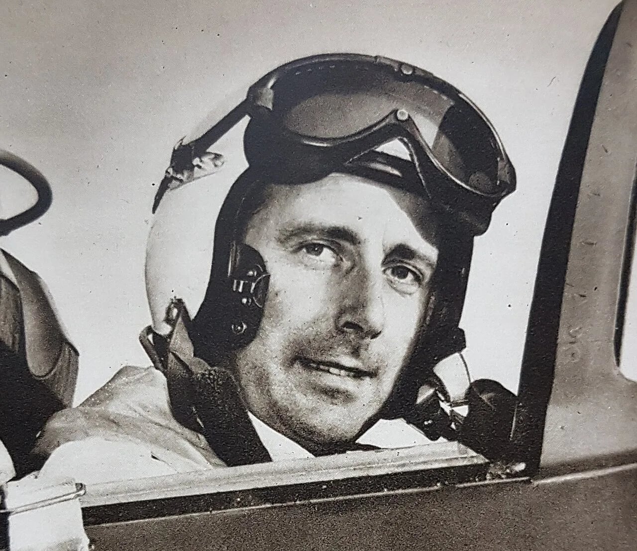 Portrait of Neville Duke (1922–2007) – memorial page