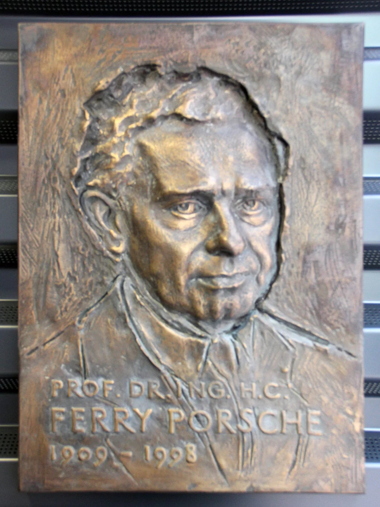 Porträt von Ferry Porsche (1909–1998) – Gedenkseite