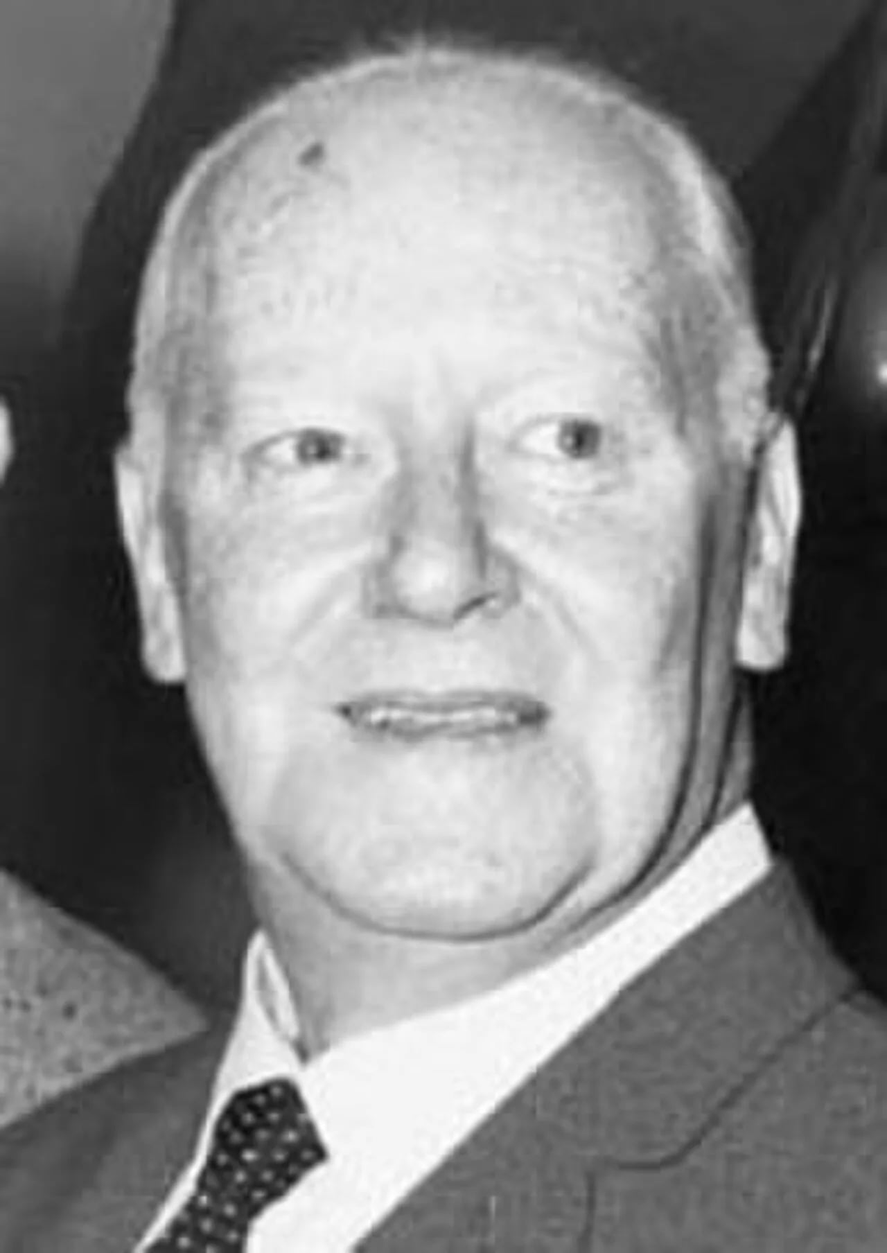 Porträt von Kenneth Slessor (1901–1971) – Gedenkseite