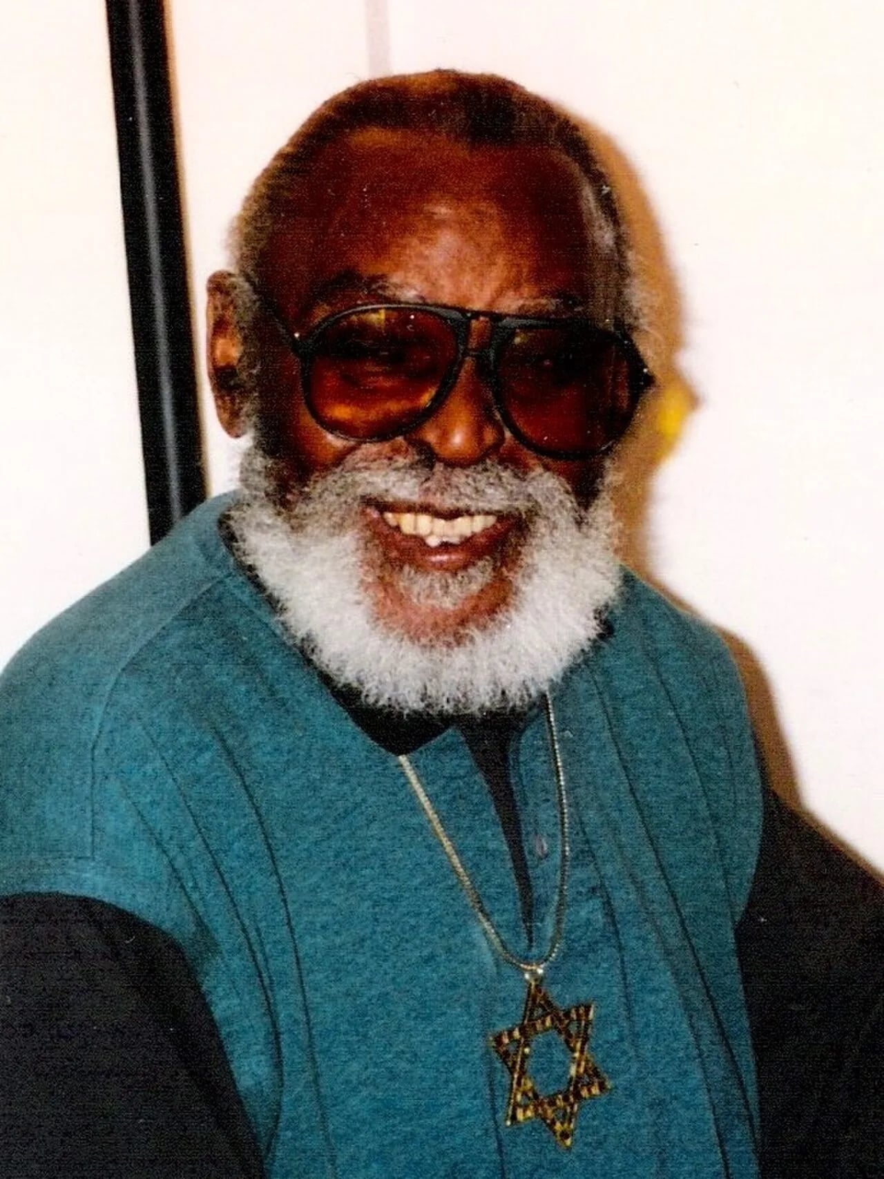 Portrait of Vann Walls (1918–1999) – memorial page
