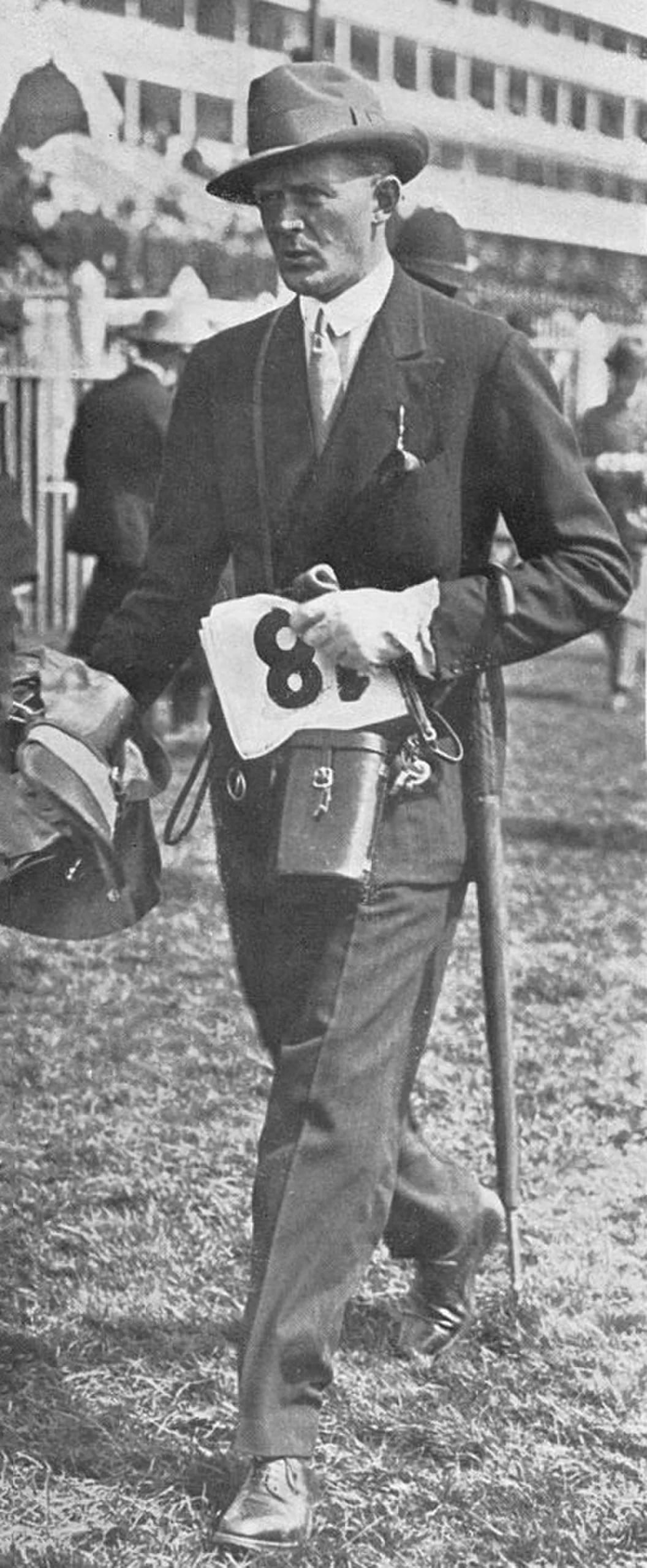 Portrait of Vere Fane, 14th Earl of Westmorland (1893–1948) – memorial page