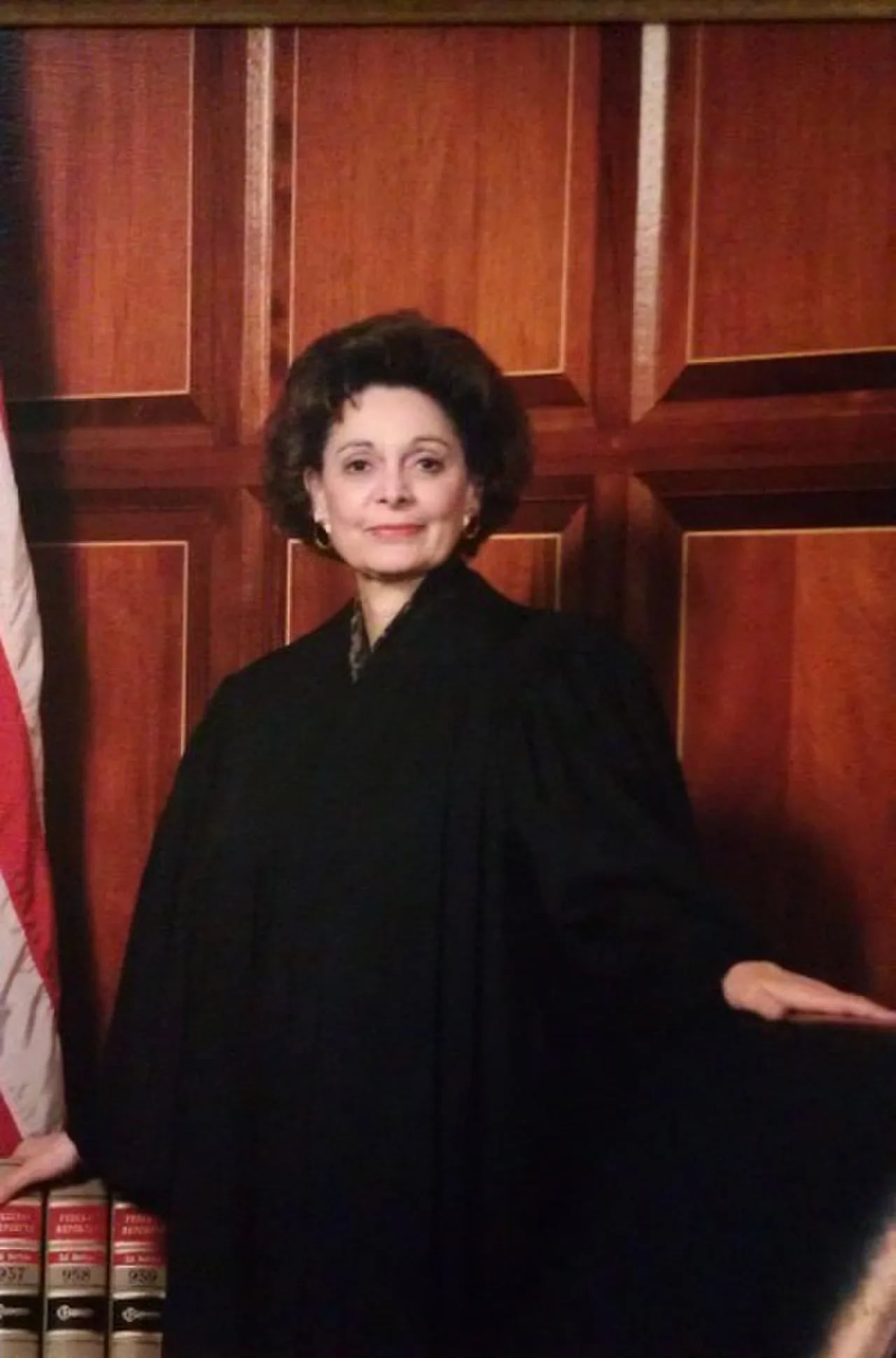 Portrait of Veronica DiCarlo Wicker (1930–1994) – memorial page
