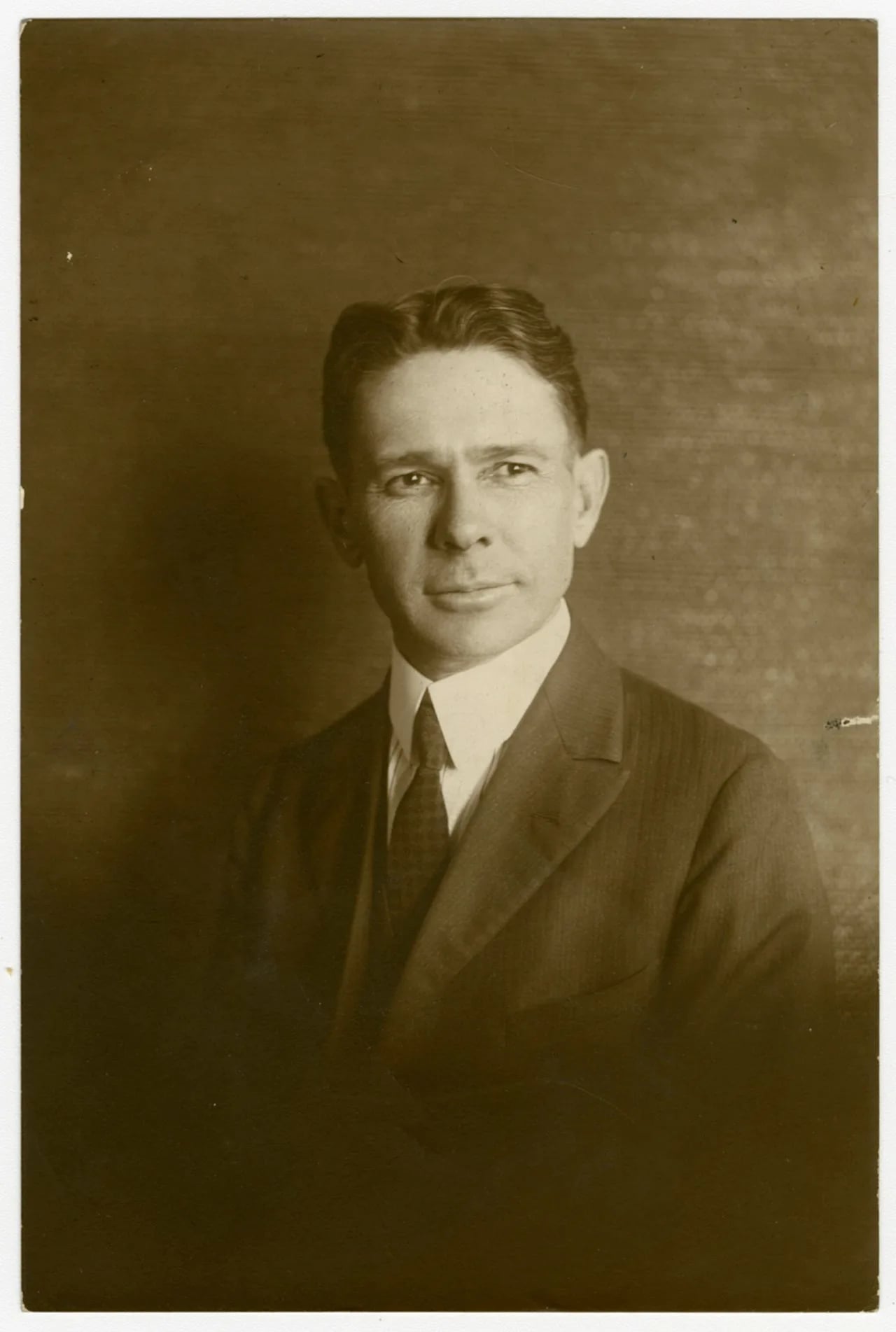 Porträt von Vic Roby (1917–2011) – Gedenkseite