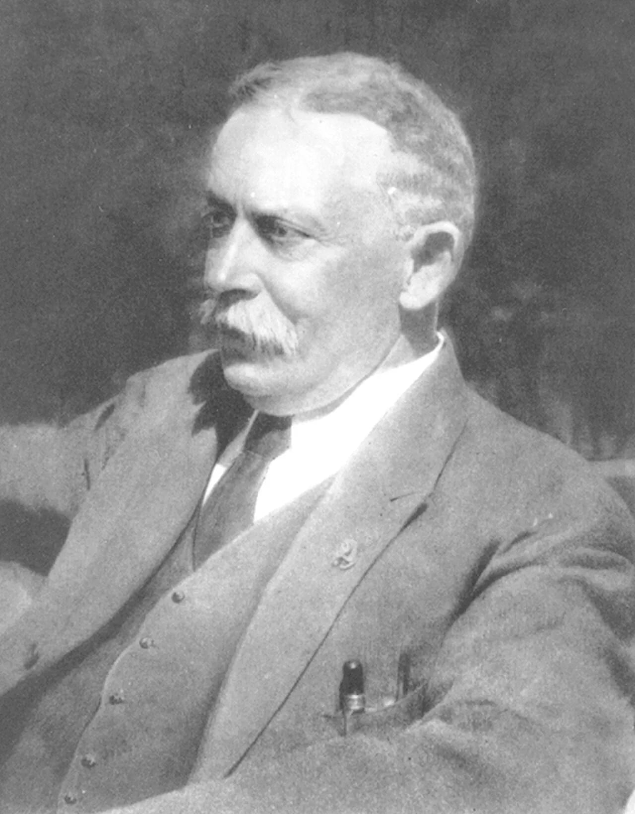Portrait of Victor Gustav Bloede (1849–1937) – memorial page