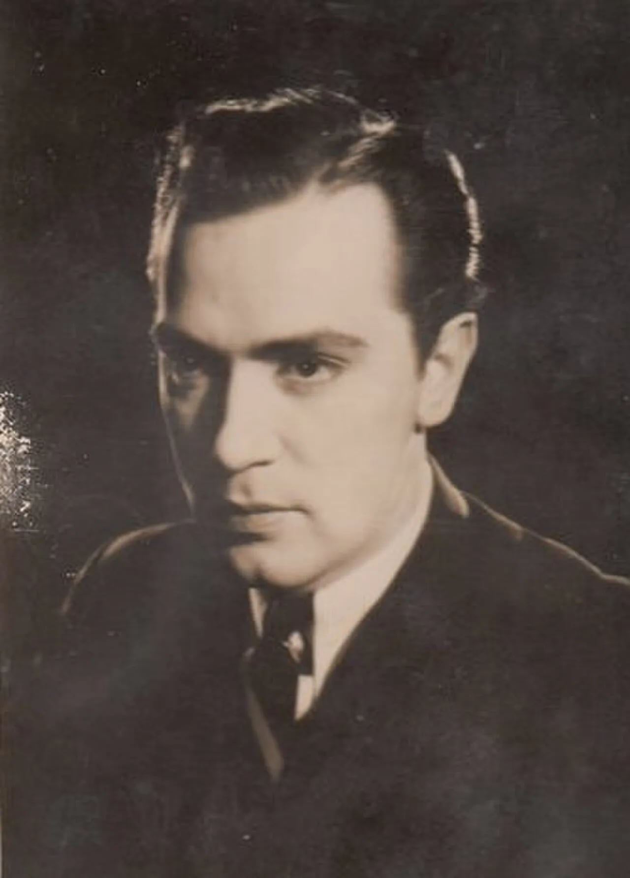 Portrait of Gyula Benkő (1918–1997) – memorial page