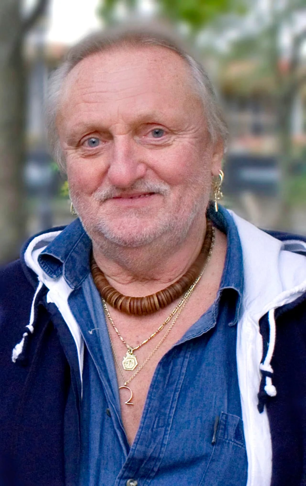 Porträt von László Benkő (1943–2020) – Gedenkseite
