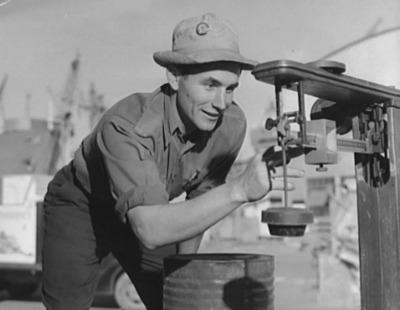 Portrait of Vince DiMaggio (1912–1986) – memorial page