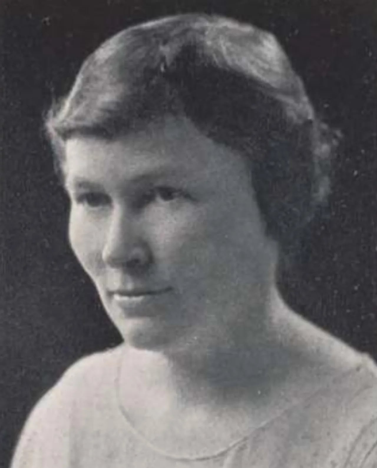 Porträt von Viola Florence Barnes (1885–1979) – Gedenkseite