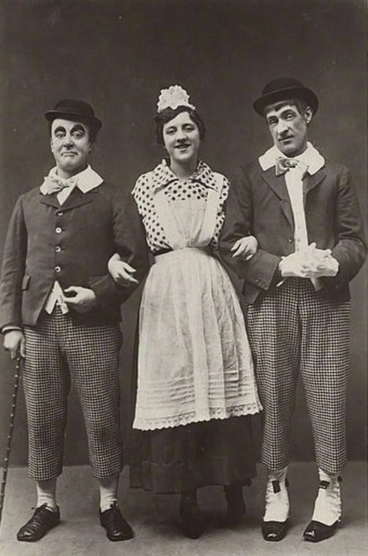 Portrait of Violet Loraine (1886–1956) – memorial page