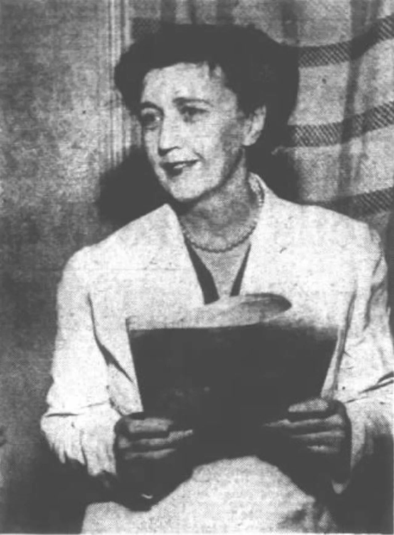 Porträt von Virginia Foster Durr (1903–1999) – Gedenkseite