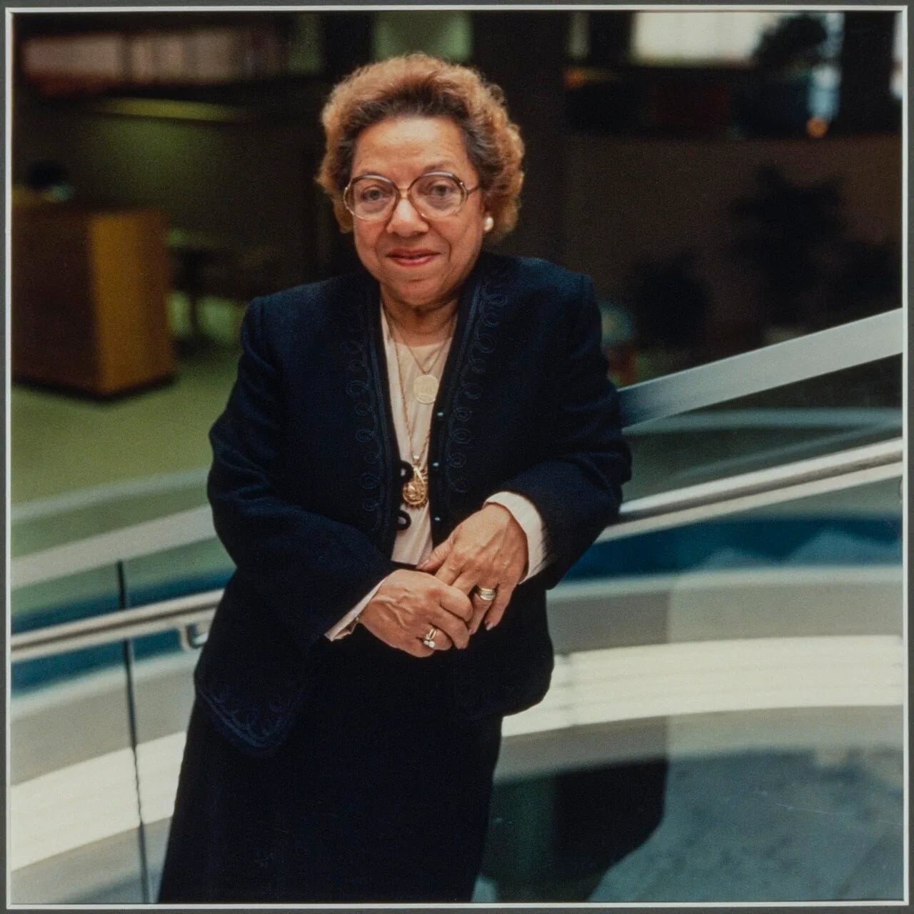 Portrait of Virginia Lacy Jones (1912–1984) – memorial page