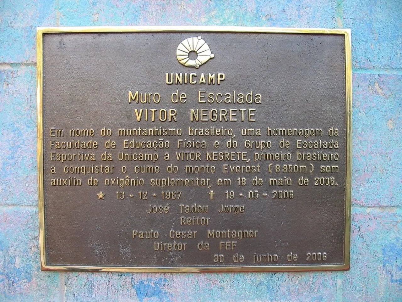 Portrait of Vitor Negrete (1967–2006) – memorial page