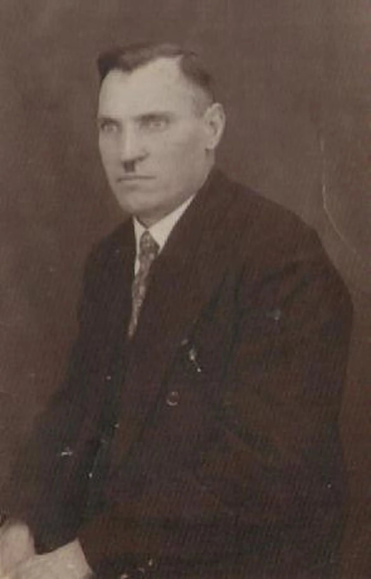 Porträt von Franciszek Fesser (1885–1956) – Gedenkseite