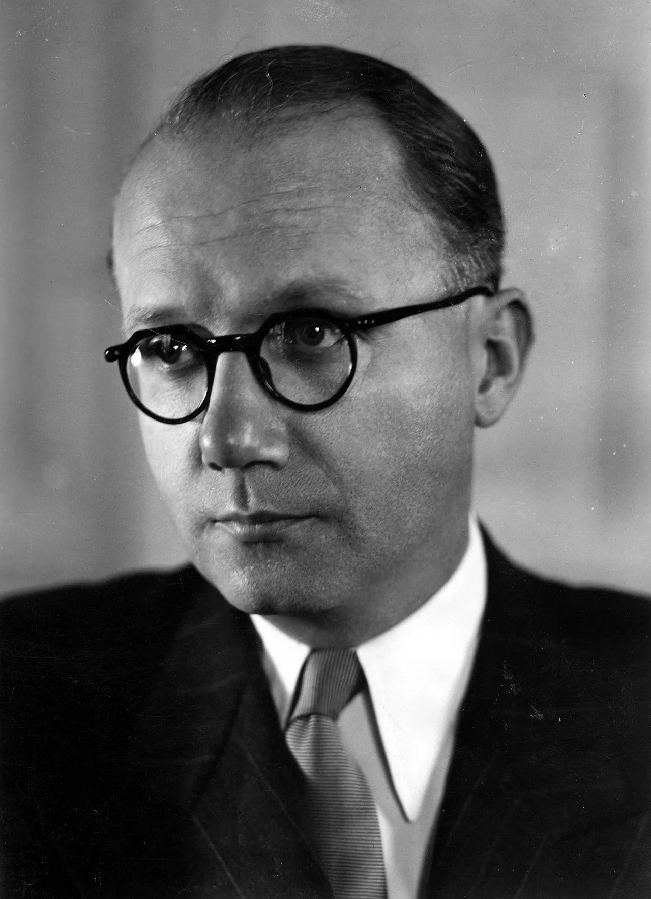 Porträt von Vladimir Košak (1908–1947) – Gedenkseite