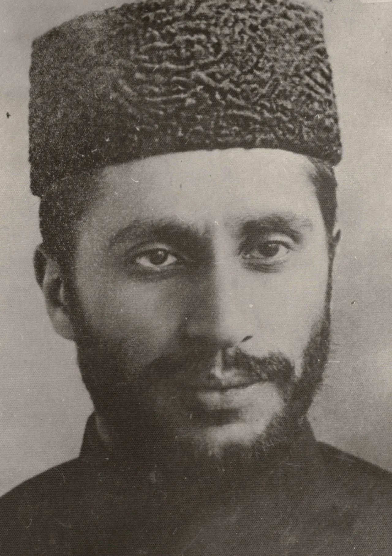 Portrait of Seyyed Zia al Din Tabatabai (1888–1969) – memorial page