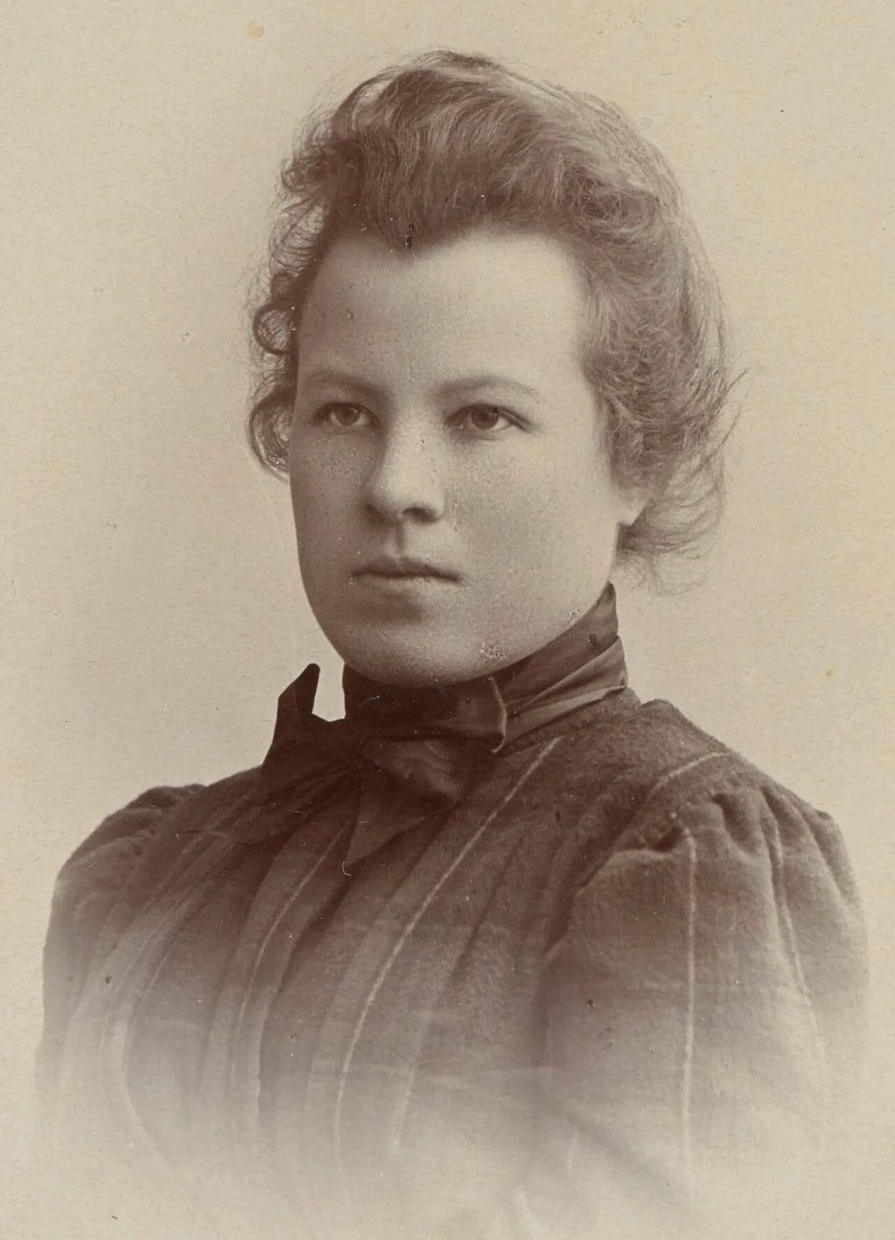 Portrait of Nela Samotyhowa (1876–1966) – memorial page