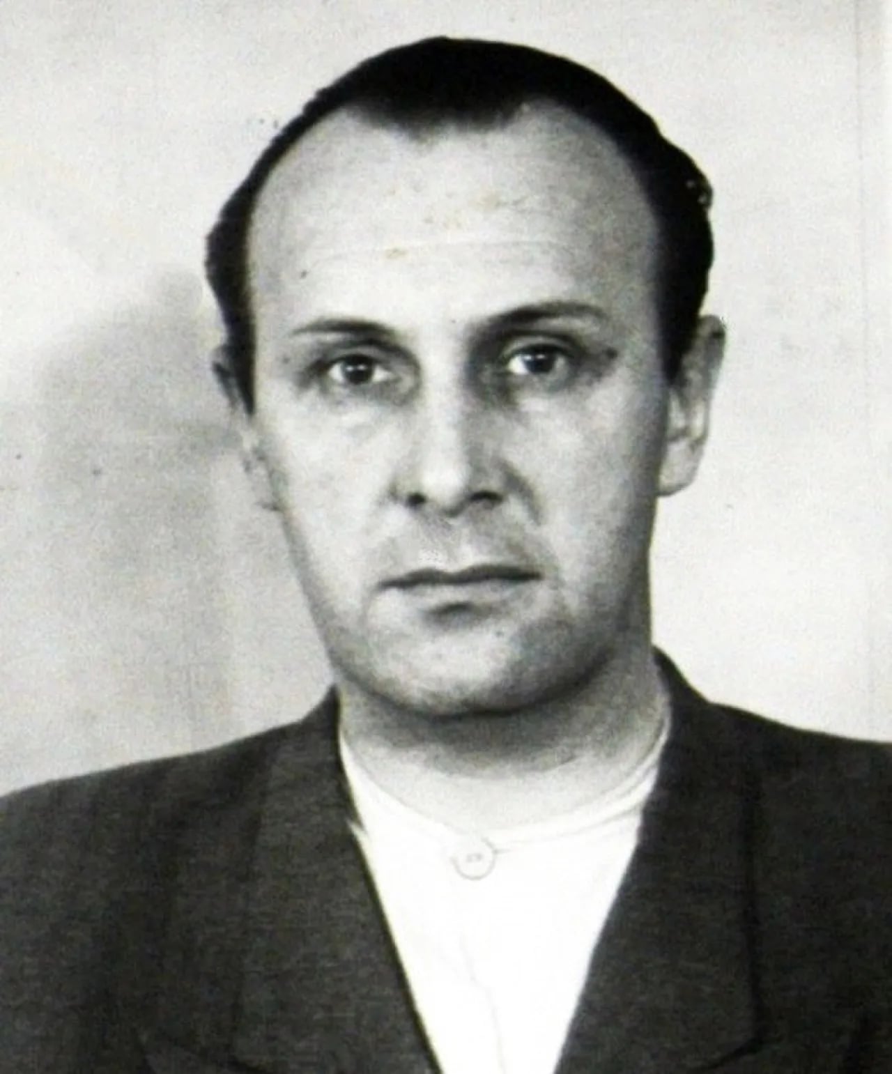 Portrait of Zdzisław Barbasiewicz (1909–1952) – memorial page