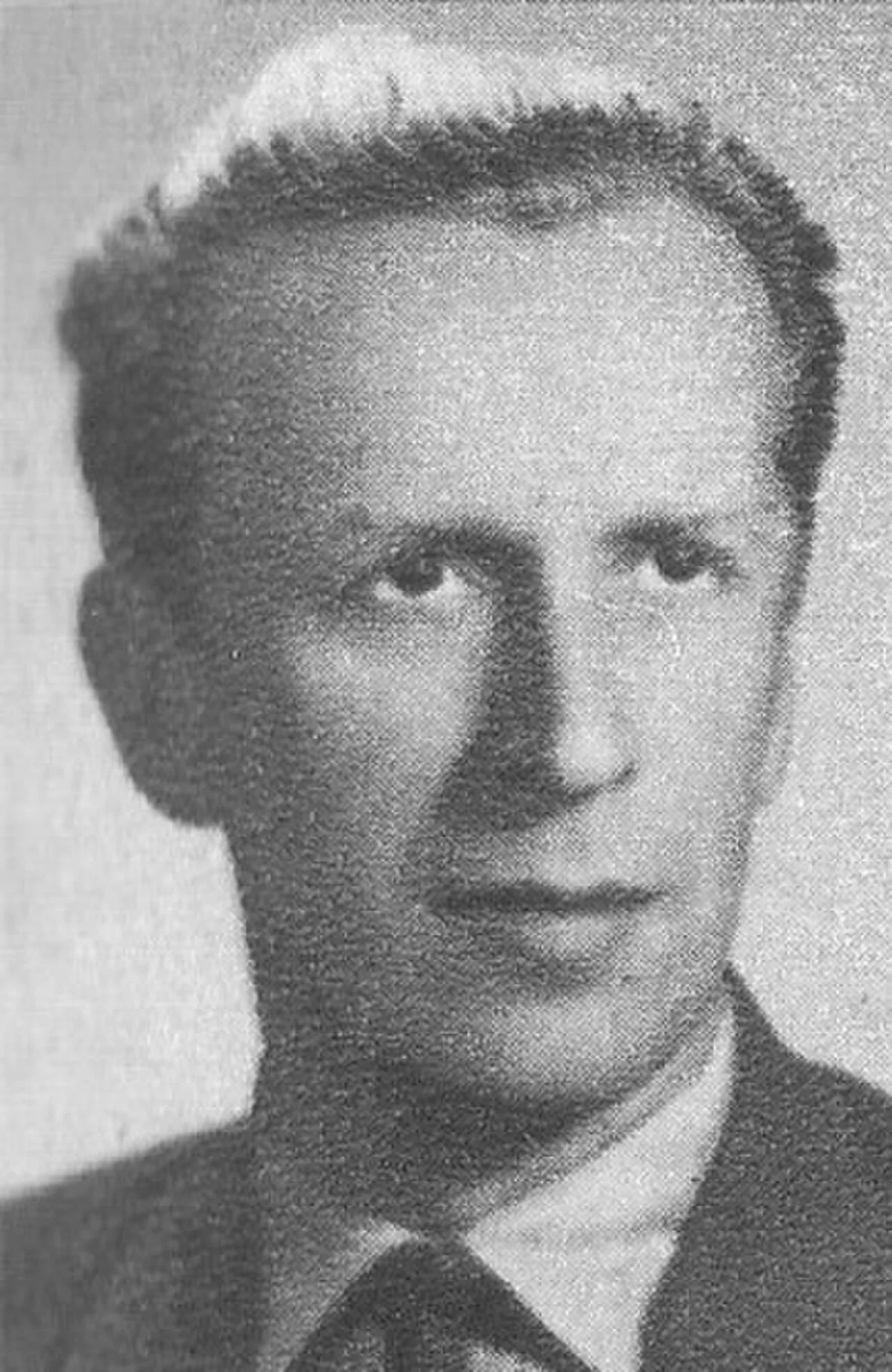 Portrait of Edmund Męclewski (1913–1992) – memorial page