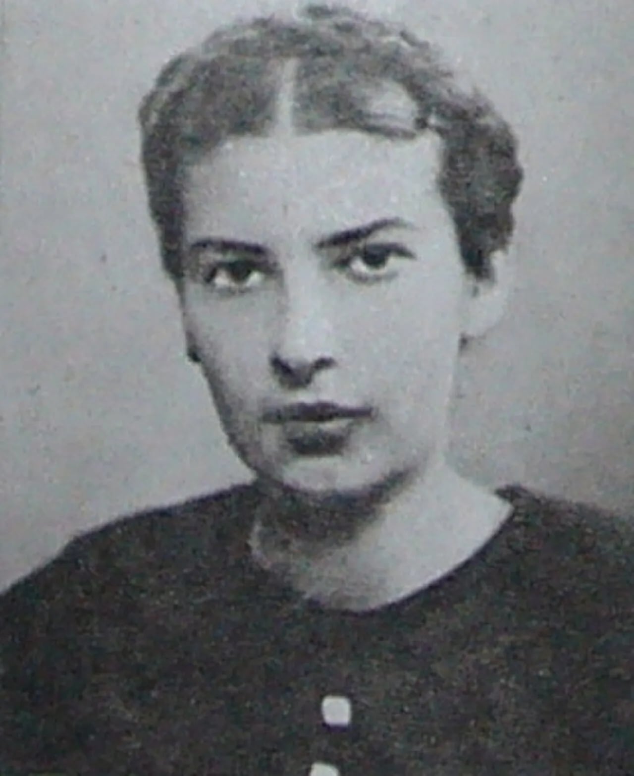 Portrait of Eryka Tyszko (1922–1944) – memorial page