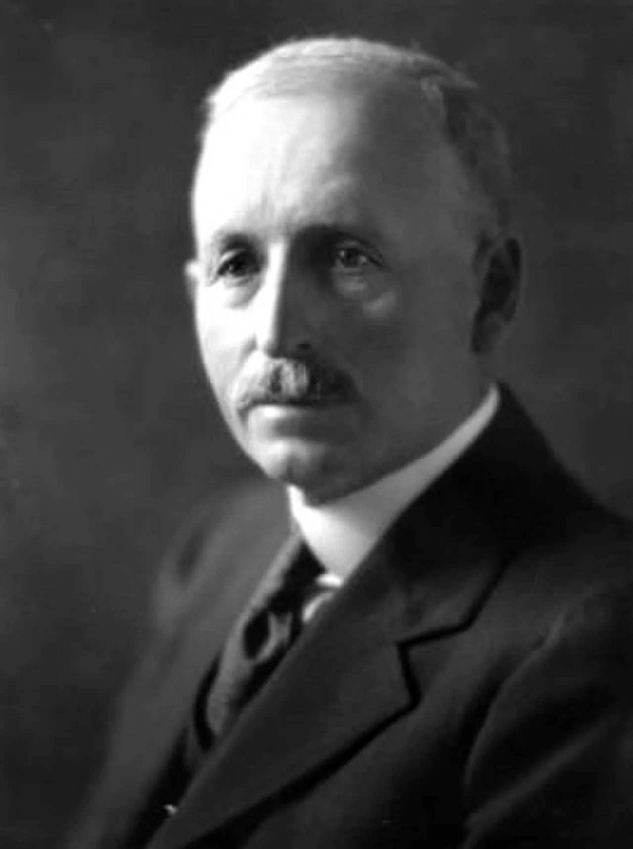 Portrait of W.J. Kent (1860–1943) – memorial page