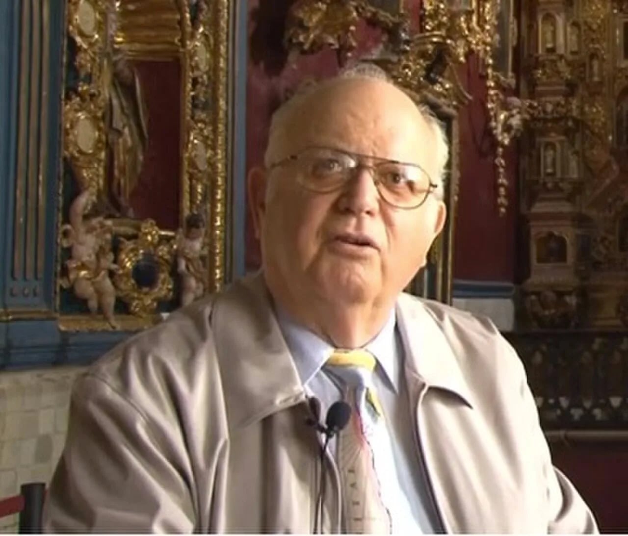 Porträt von W. Michael Mathes (1936–2012) – Gedenkseite