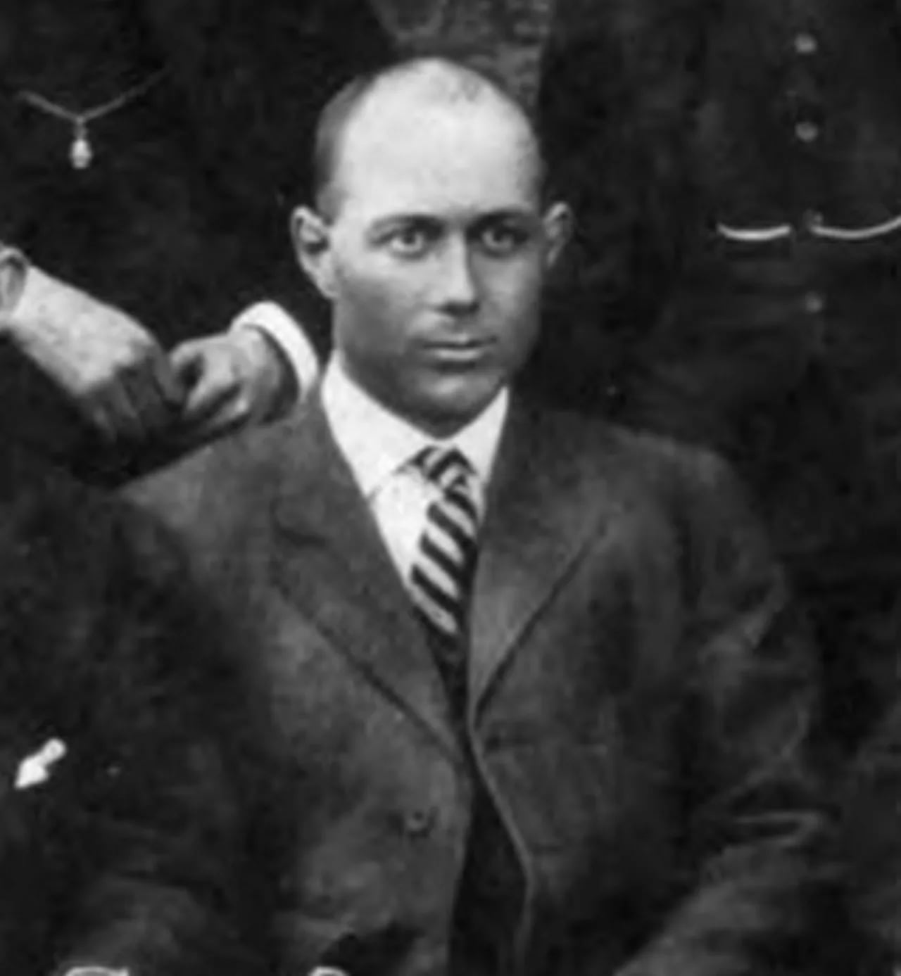 Porträt von W. Rice Warren (1885–1969) – Gedenkseite
